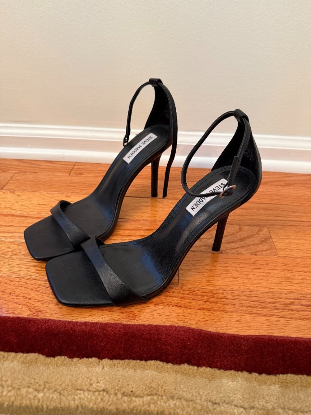 Steve Madden Spree Sandals